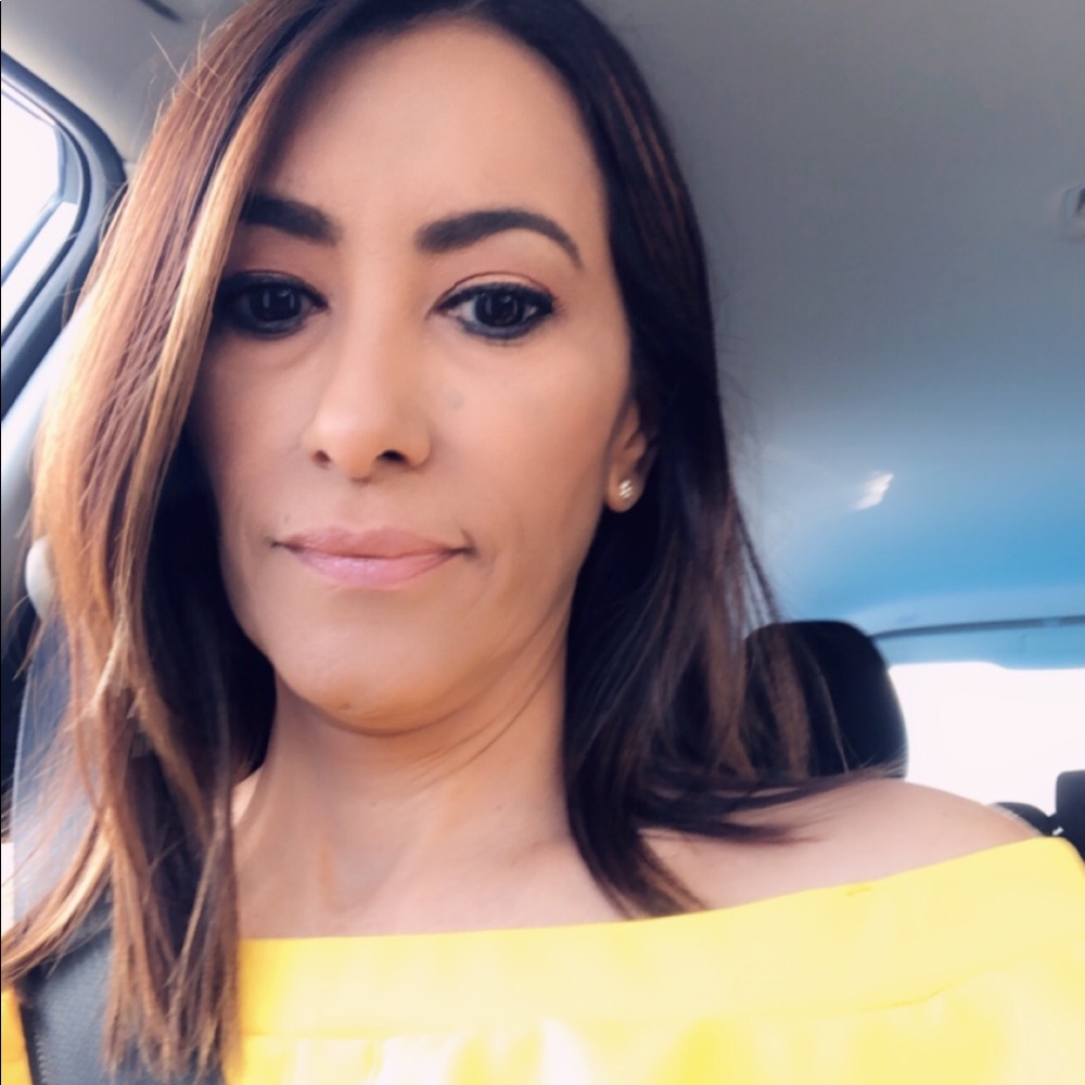 Meet your Posher, Lourdes
